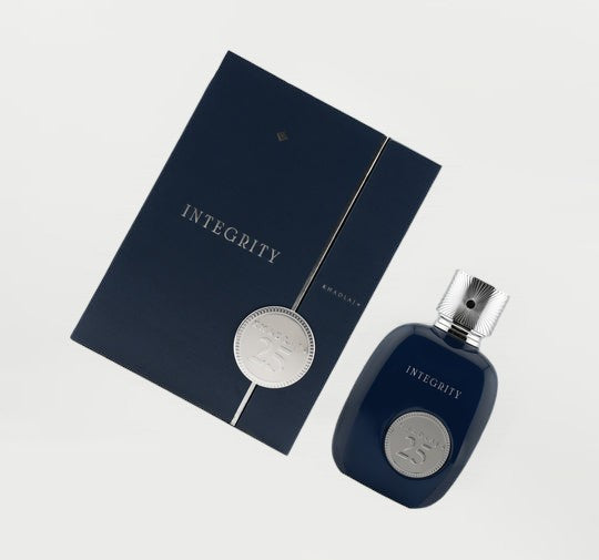 Khadlaj 25 Integrity 100ml EDP – fresh, woody perfume with grapefruit, bergamot, elemi, lavender, chestnut, vanilla, tonka bean, and dry woods in a premium bottle.

